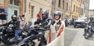 51 motos ont fait vivre les Rogations à travers la campagne moissagaise À Moissac, 51 motos ont sillonné la campagne pour les Rogations 2026.