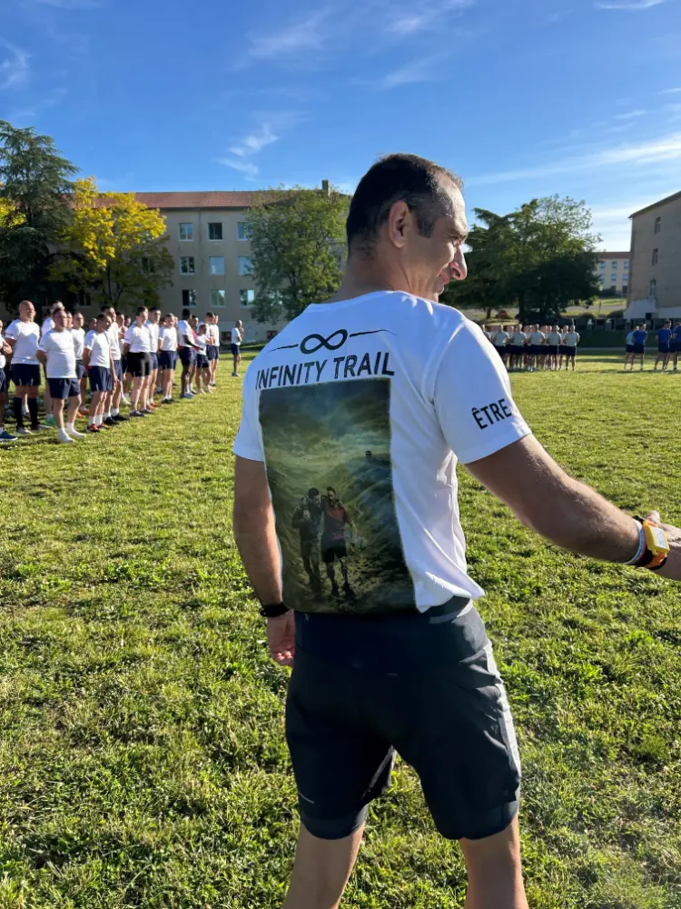 Caylus. 160 km en 24 heures : le défi extrême relevé lors de l'Infinity Trail du 11e RPIE 1 1