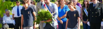 Cinq élèves de la classe Défense du collège Sainte-Famille participent à la cérémonie commémorative de l'Appel du 18 juin à Moissac.
