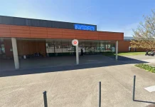 Un homme poursuivi après avoir menacé des employées de la piscine Ingréo à Montauban Entrée de la piscine Ingréo de Montauban où une altercation a conduit à l'interpellation d'un homme.