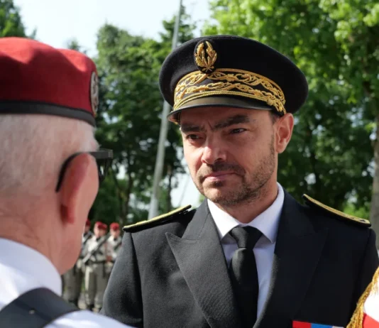 Qui est Sébastien Cauwel, le nouveau préfet de Tarn-et-Garonne ? Sébastien Cauwel, nouveau préfet de Tarn-et-Garonne, lors de sa cérémonie d'installation au cours Foucault à Montauban le 1er juin 2026.
