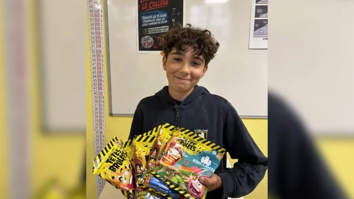 Yanis Bouchammacht remporte la chasse aux aliens du collège La Sainte Famille Yanis Bouchammacht, élève de 5e1, vainqueur de la chasse aux aliens organisée au collège La Sainte Famille de Moissac