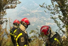 Les sapeurs parachutistes du 17ᵉ RGP mobilisés contre les feux de forêt en France Des sapeurs-parachutistes du 17e RGP de Montauban engagés dans une mission de lutte contre les feux de forêt.