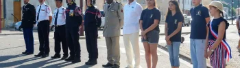 Trois élèves de la classe Défense du collège La Sainte-Famille participent à la cérémonie du 14 Juillet à Moissac.