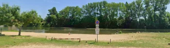 Vue de la plage d'Ardus à Lamothe-Capdeville, accessible depuis Montauban grâce à une navette estivale mise en place jusqu'au 30 août.