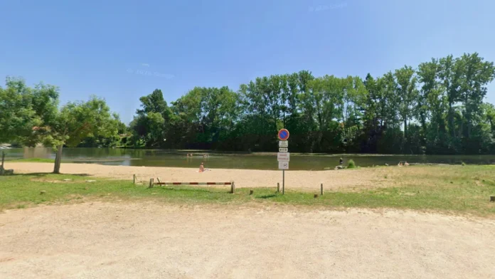 Une navette reliera Montauban à la plage d'Ardus tout l'été Vue de la plage d'Ardus à Lamothe-Capdeville, accessible depuis Montauban grâce à une navette estivale mise en place jusqu'au 30 août.