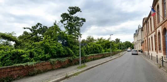 Travaux quai de Verdun : circulation alternée pendant cinq à six semaines à Montauban Vue du quai de Verdun à Montauban où des travaux de réhabilitation du mur de soutènement débuteront le 16 juillet.