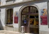 Montauban. De l’Irak à la Maison du Crieur, le parcours d’Osman Suleman raconté en couleurs Façade de la Maison du Crieur à Montauban, où Osman Suleman expose « Voyage dans les couleurs ».