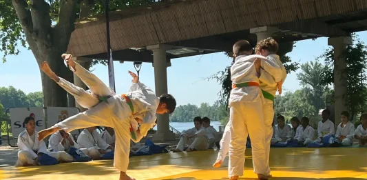 Moissac. Une nouvelle saison sur les tatamis avec Moissac Judo Judokas de Moissac Judo lors d'un entraînement sur le tatami