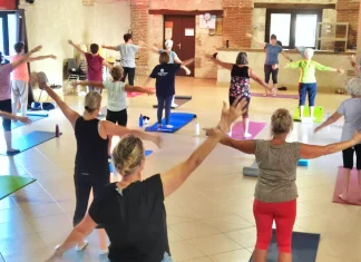 Montesquieu. Gym Attitude étoffe son offre avec un nouveau cours de Pilates Séance de Pilates avec Valérie et les adhérents de Gym Attitude à Miramont-de-Quercy.